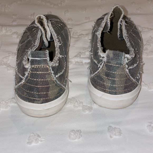 Corkys Shoes Corkys Babalu Camouflage Tennis Shoes Poshmark